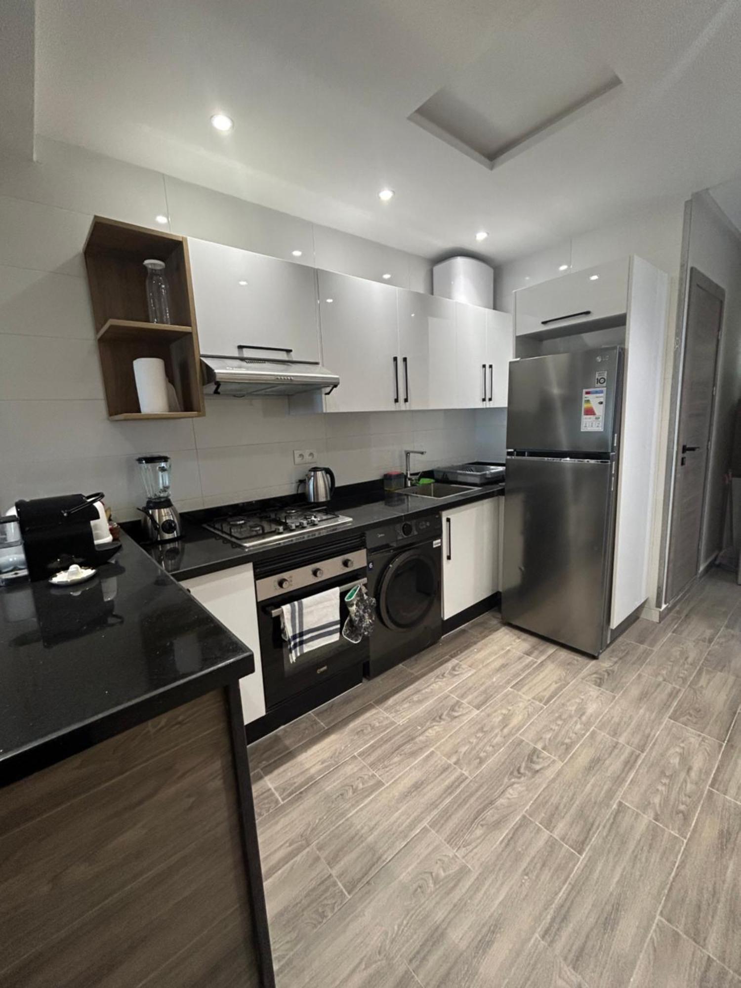 Splendide Studio Haut Standing En Face De La Marina Et A 200 M Du Port De Tanger - 1 Chambre Double Eksteriør billede